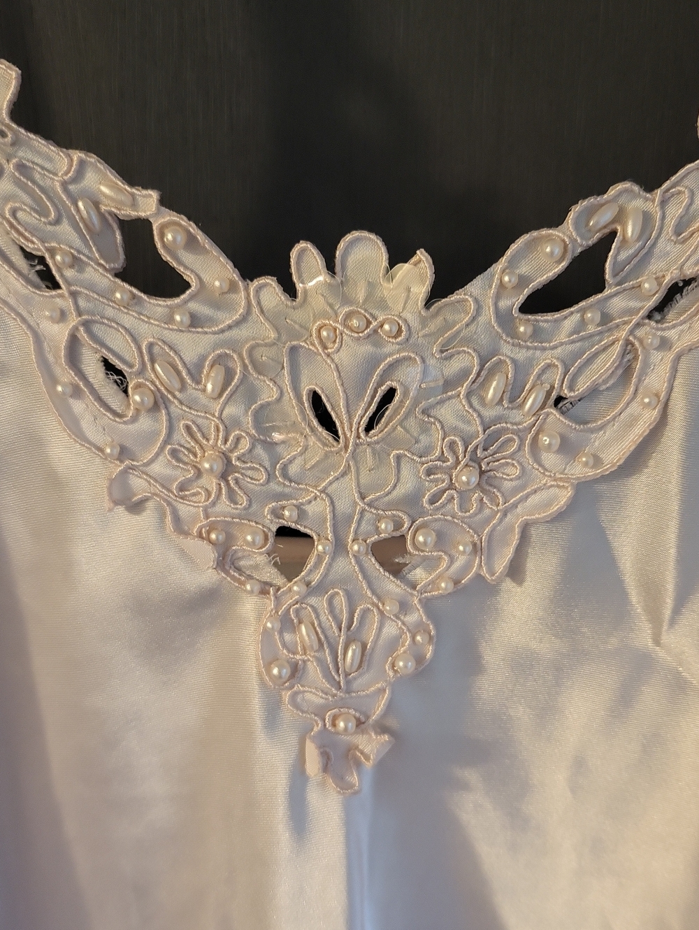 Satin Slip - Picture 2 of 6